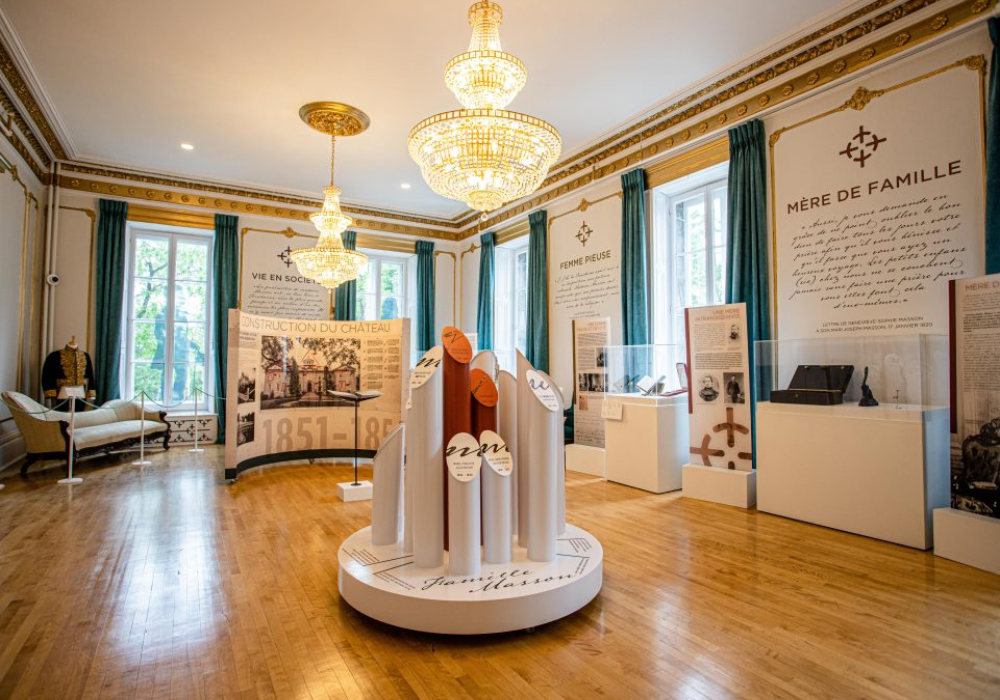 Genevi&egrave;ve Sophie Masson. Une femme. Un manoir. Une histoire.